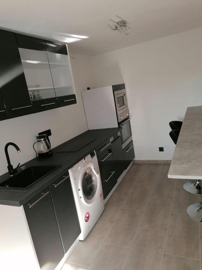 Ferienwohnung Annashome Maxhutte-Haidhof エクステリア 写真