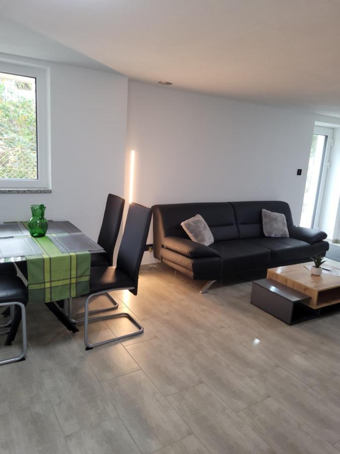Ferienwohnung Annashome Maxhutte-Haidhof エクステリア 写真